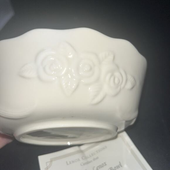 Lennox rose blossom bowl 24 K gold trim Edge 5 1/2” X 2” - Picture 7 of 8